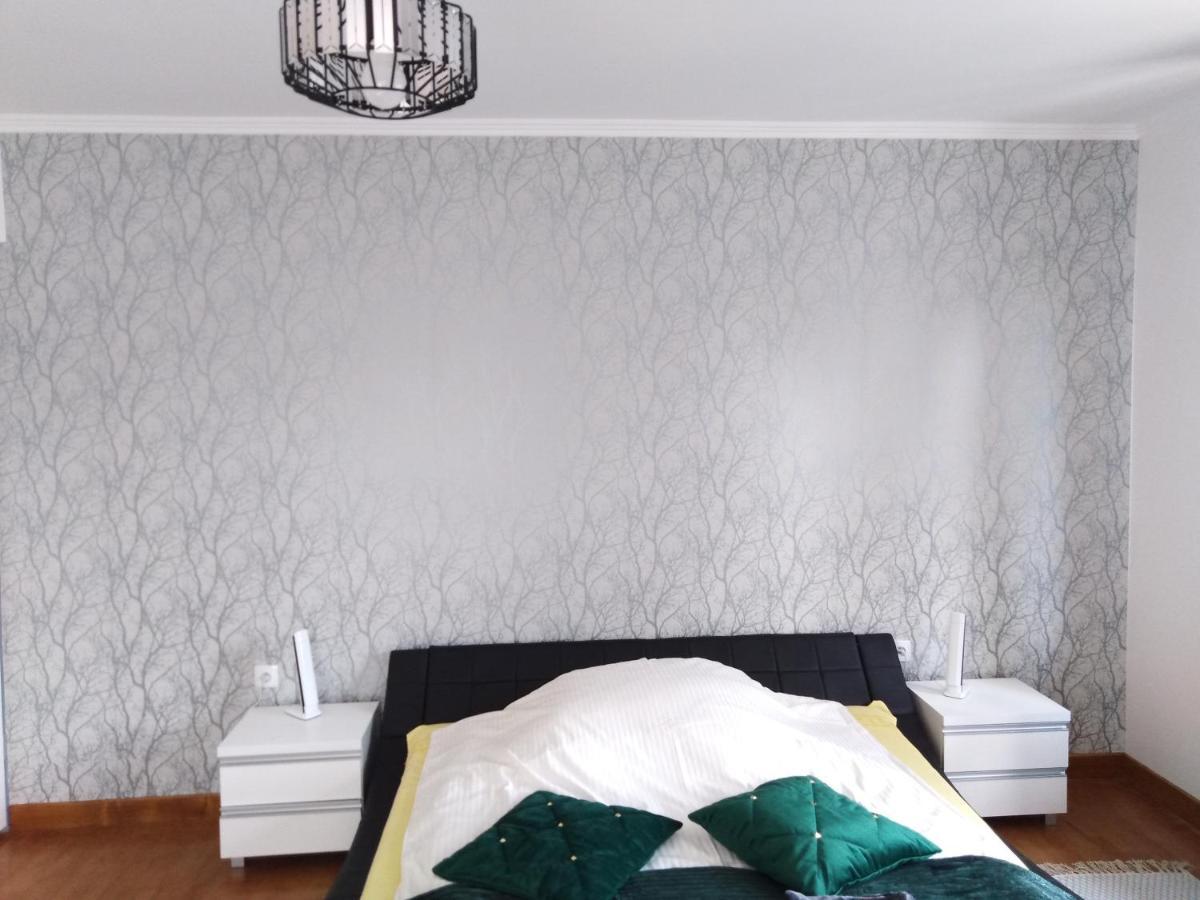 Apartamenty Kletowka Krosno Esterno foto