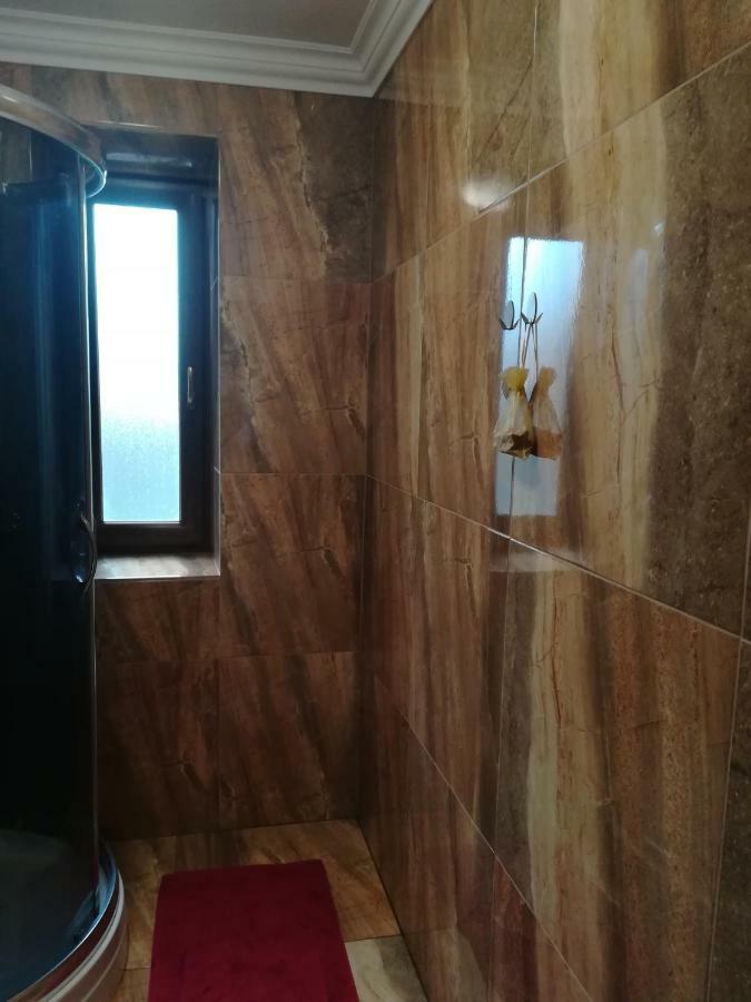 Apartamenty Kletowka Krosno Esterno foto