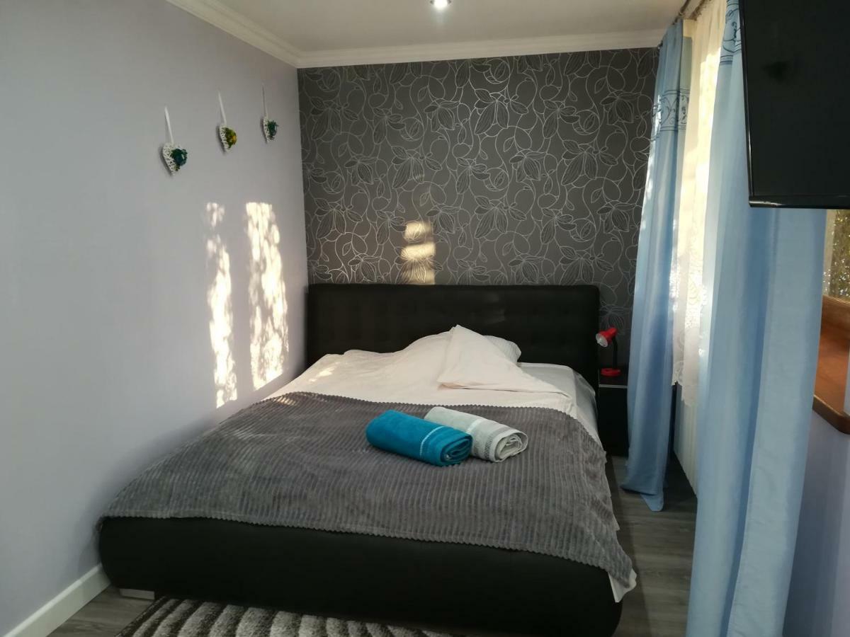 Apartamenty Kletowka Krosno Esterno foto