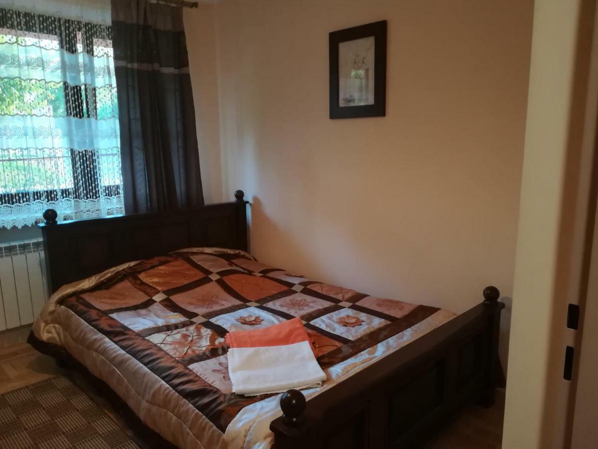 Apartamenty Kletowka Krosno Esterno foto